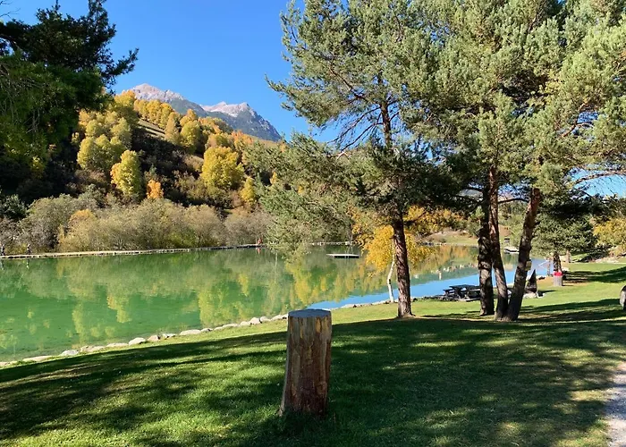 In Den Bergen Mit Grosser Terrasse Bivio
