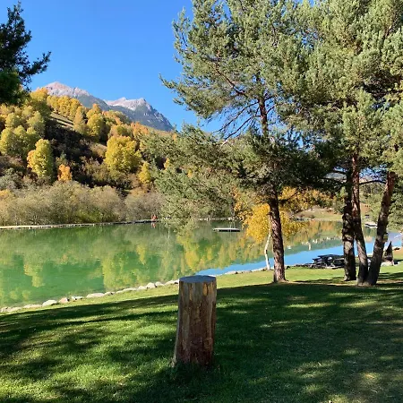 In Den Bergen Mit Grosser Terrasse Bivio
