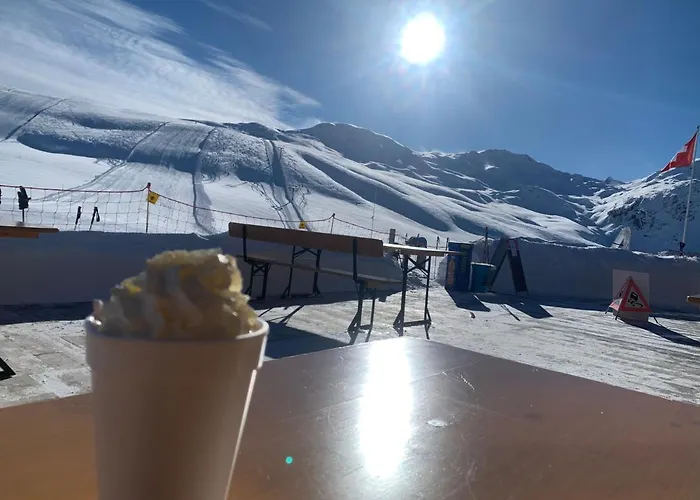 In Den Bergen Mit Grosser Terrasse *